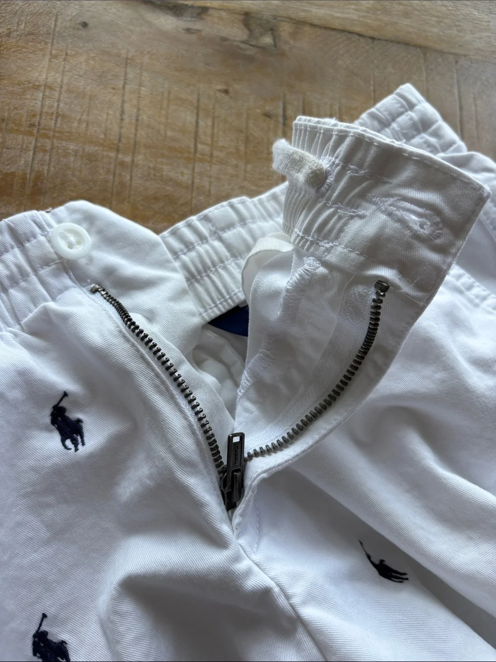Ralph Lauren Boys White Shorts size 10